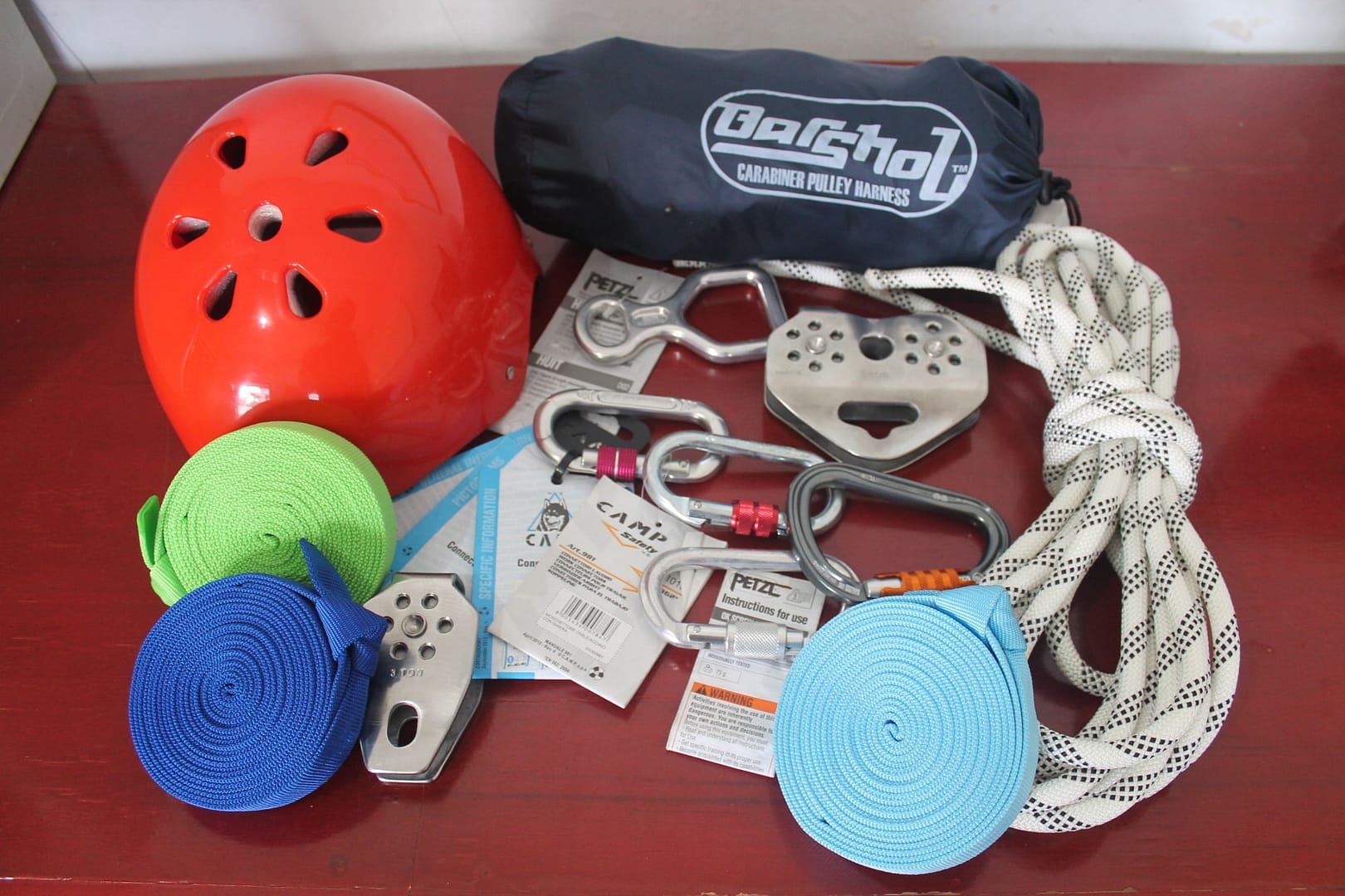 Jenis Peralatan Outbound Seru untuk Keselamatan Peserta